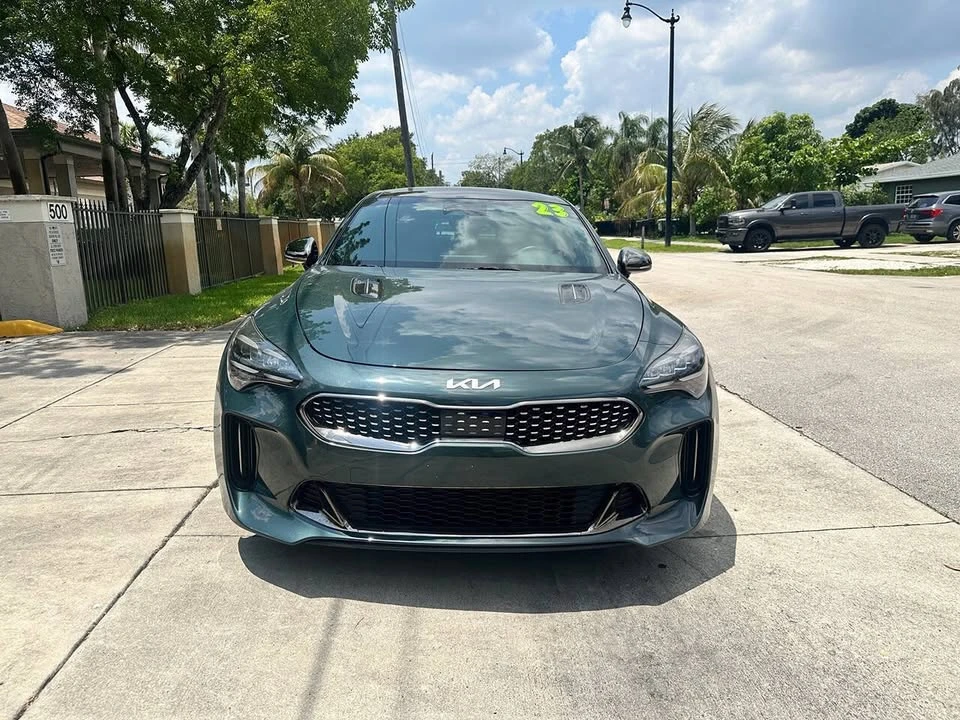 2023 Kia Stinger - Image 4 of 20