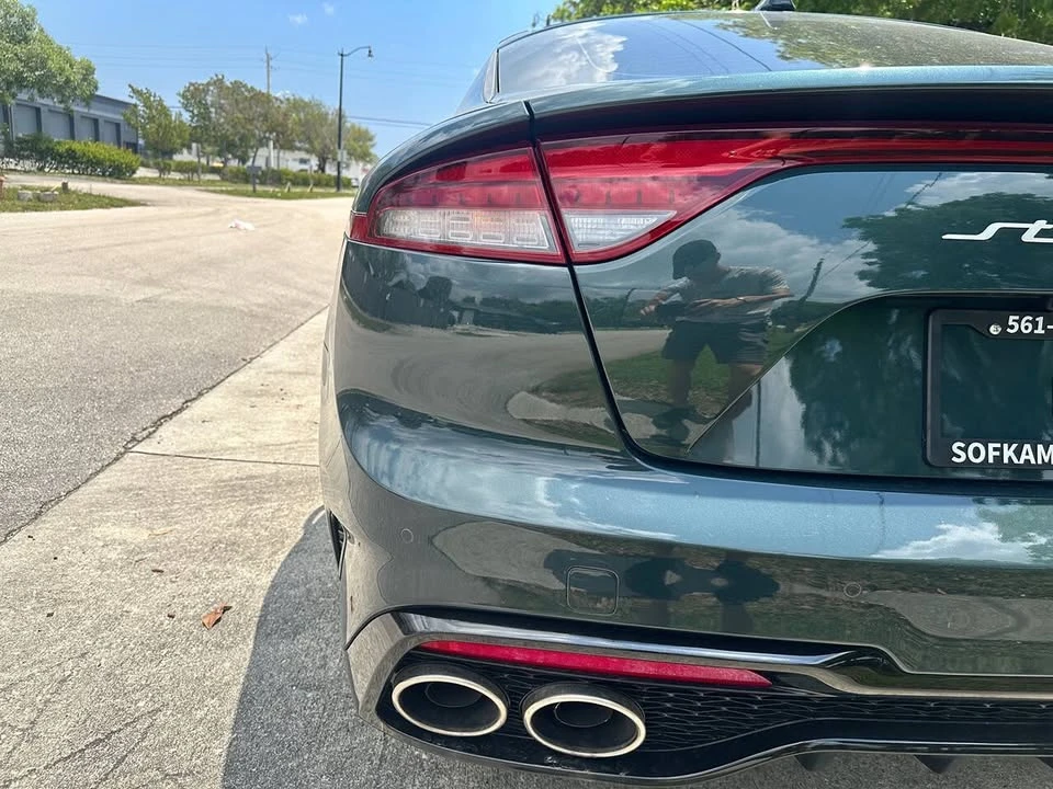 2023 Kia Stinger - Image 13 of 20