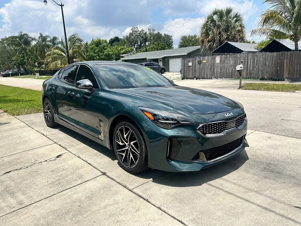 2023 Kia Stinger - Image 5 of 20