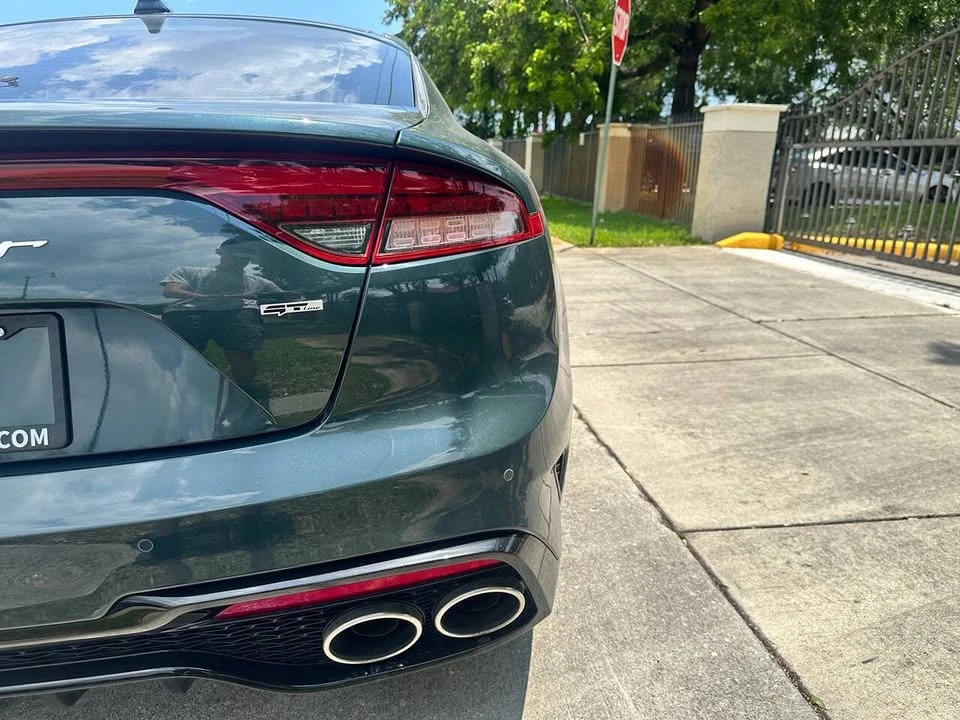 2023 Kia Stinger - Image 14 of 20