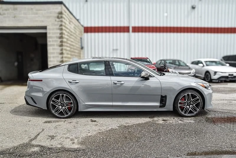 2023 Kia Stinger GT - Image 3 of 18