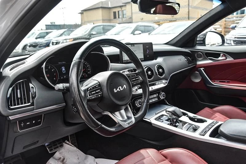 2023 Kia Stinger GT - Image 8 of 18