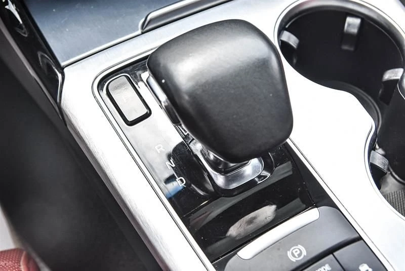 2023 Kia Stinger GT - Image 7 of 18