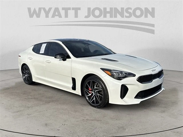 2023 Kia Stinger - Image 8 of 13
