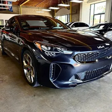 2023 Kia Stinger GT2