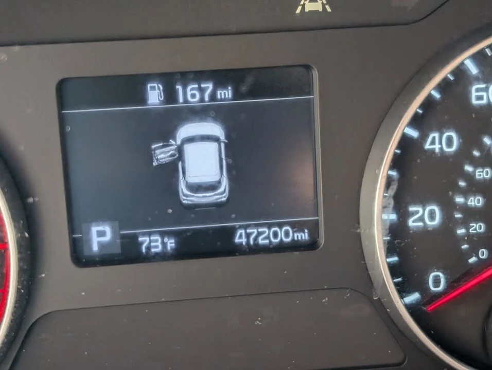 2023 Kia Seltos - Image 17 of 17