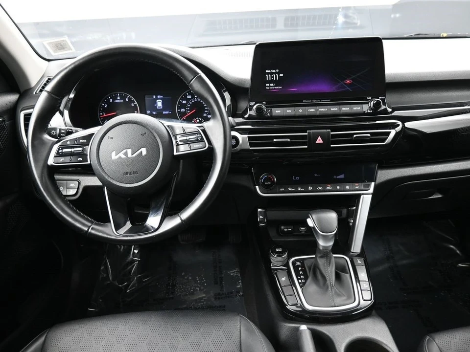 2023 Kia Seltos - Image 20 of 21