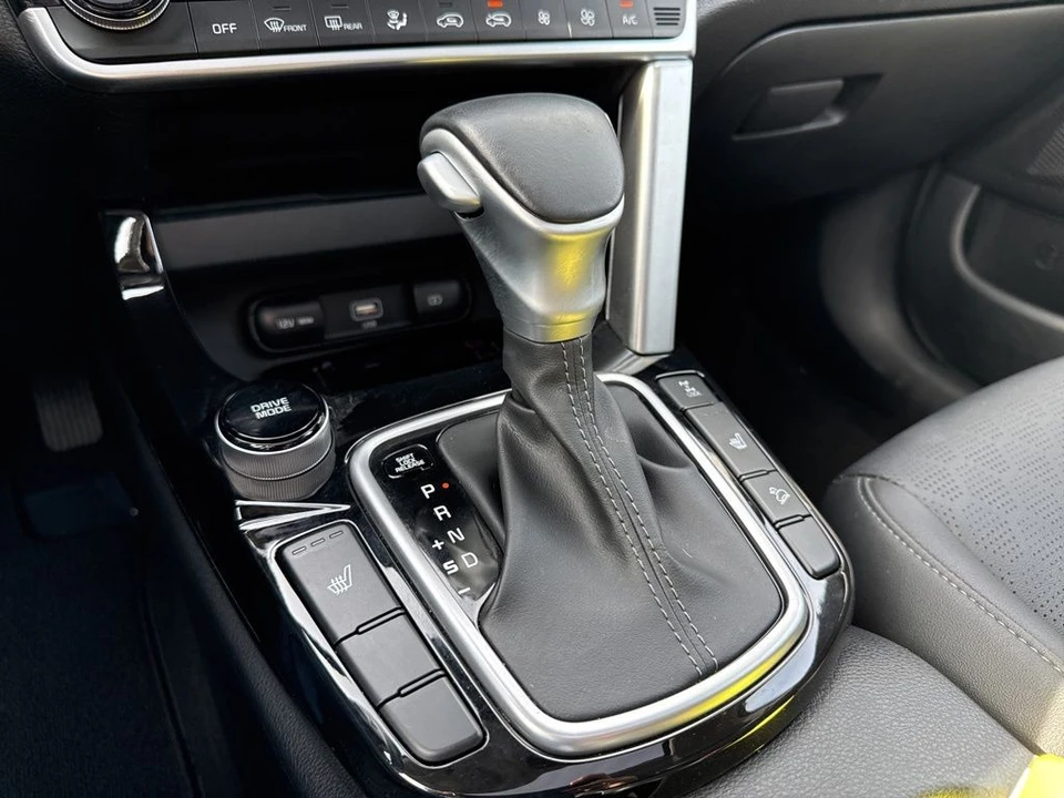 2023 Kia Seltos - Image 19 of 31