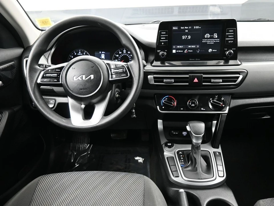 2023 Kia Seltos - Image 19 of 21