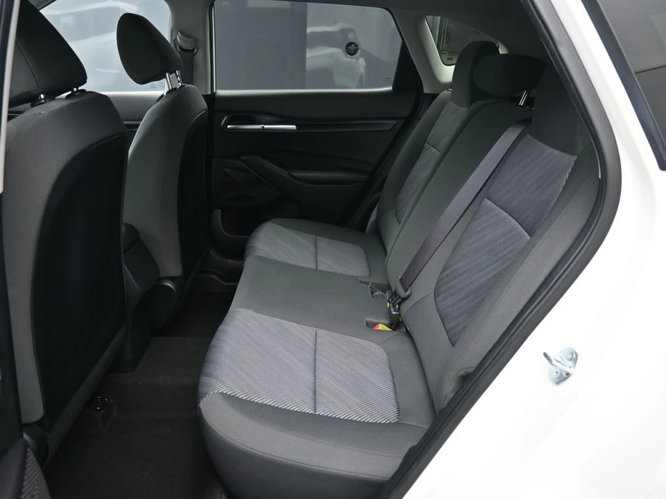 2023 Kia Seltos - Image 20 of 21