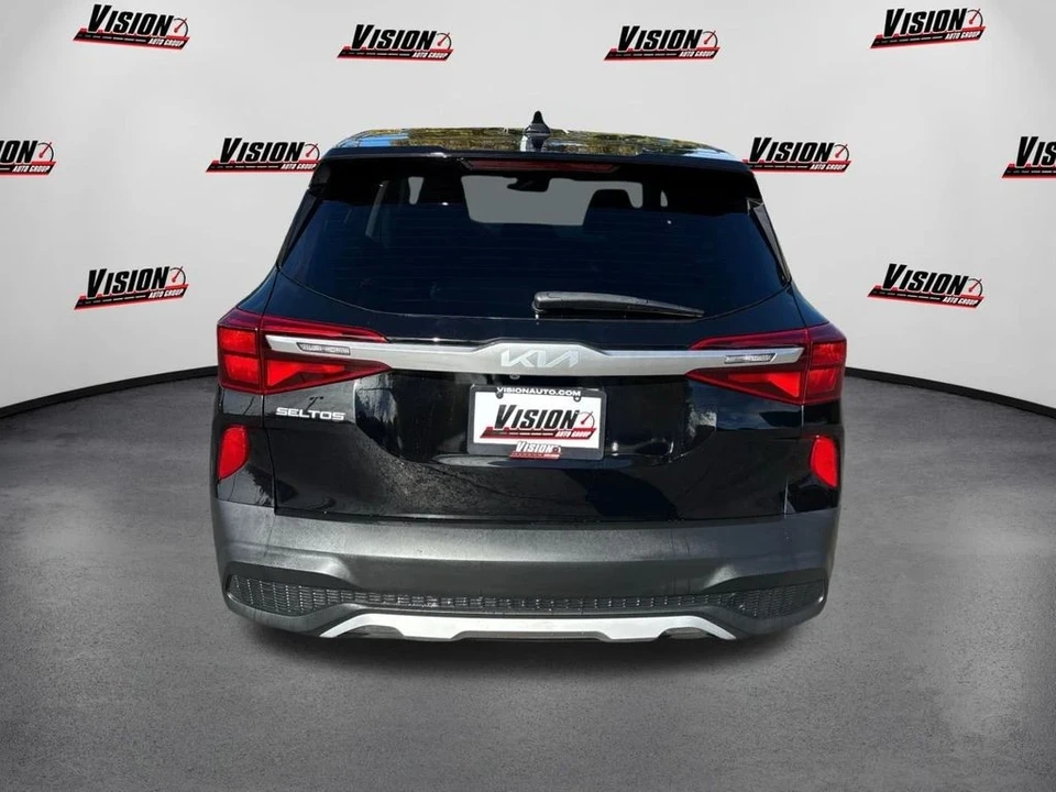 2023 Kia Seltos - Image 6 of 12