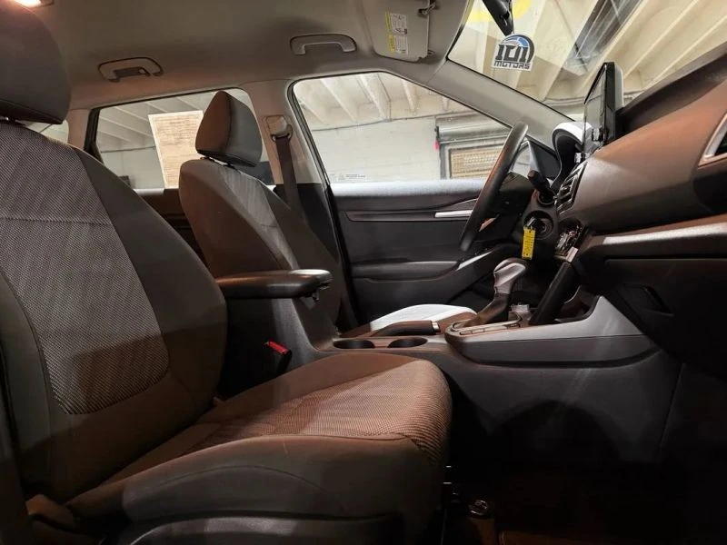 2023 Kia Seltos - Image 10 of 12