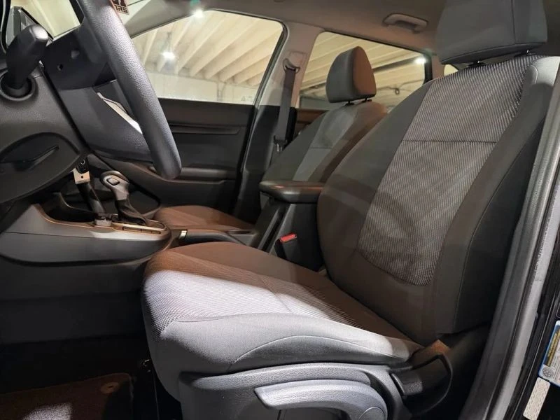 2023 Kia Seltos - Image 9 of 12