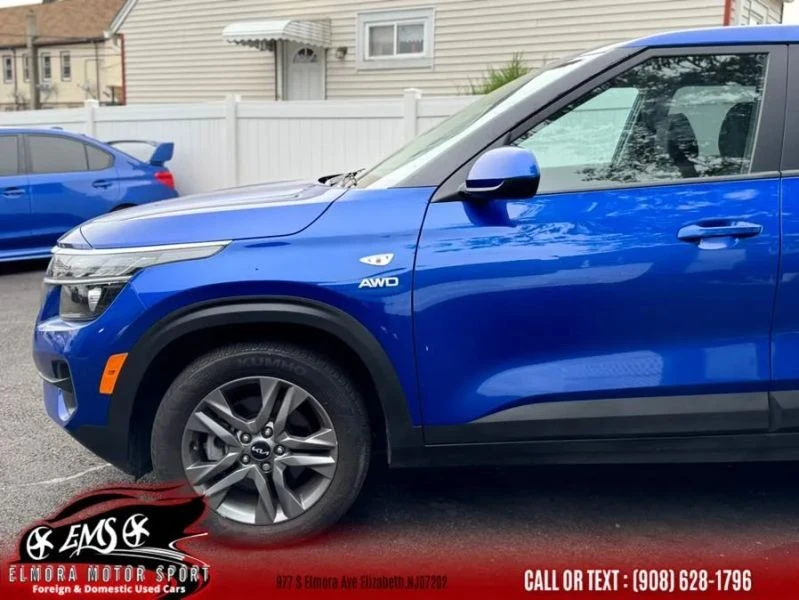 2023 Kia Seltos - Image 11 of 12