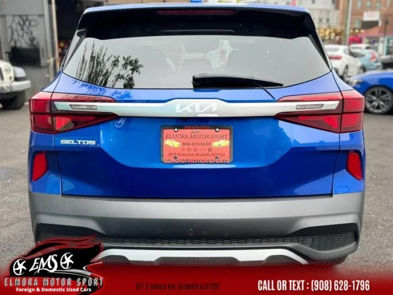 2023 Kia Seltos - Image 8 of 12