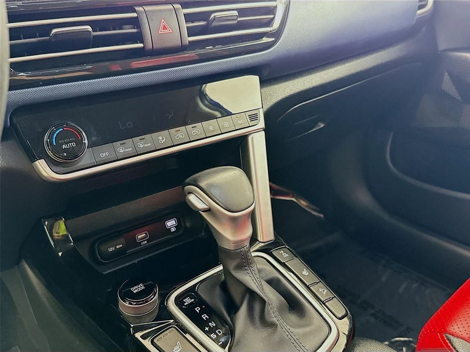 2023 Kia Seltos - Image 20 of 21