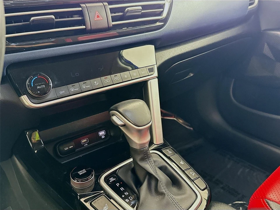 2023 Kia Seltos - Image 20 of 21