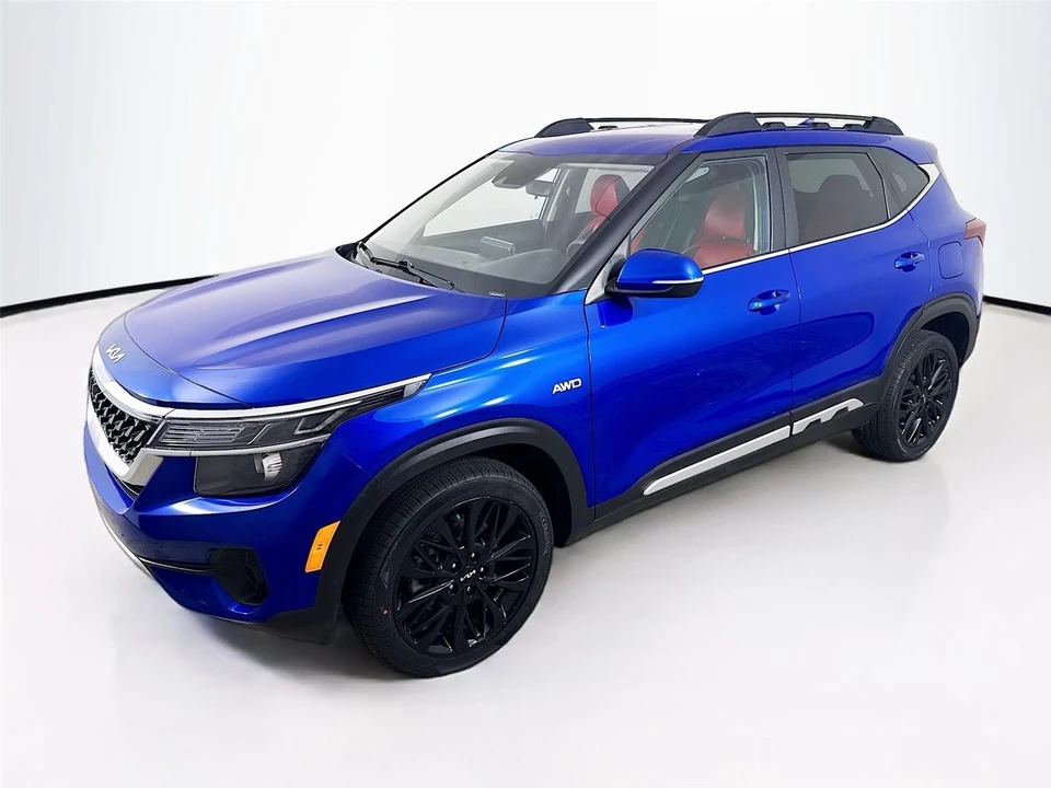 2023 Kia Seltos - Image 3 of 21