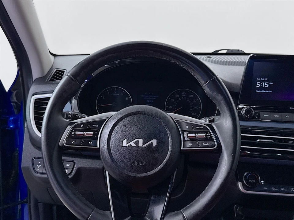 2023 Kia Seltos - Image 14 of 21