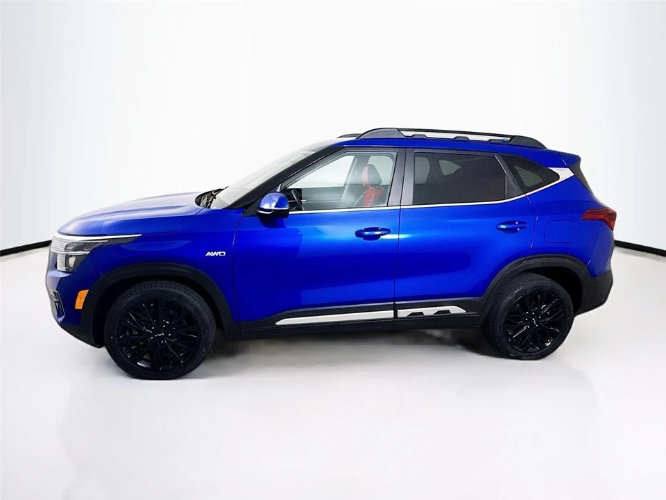 2023 Kia Seltos - Image 5 of 21