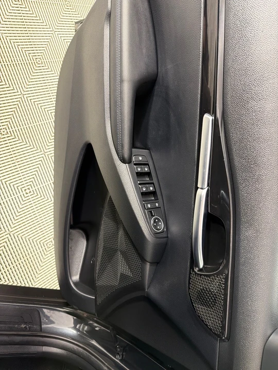 2023 Kia Seltos - Image 12 of 21