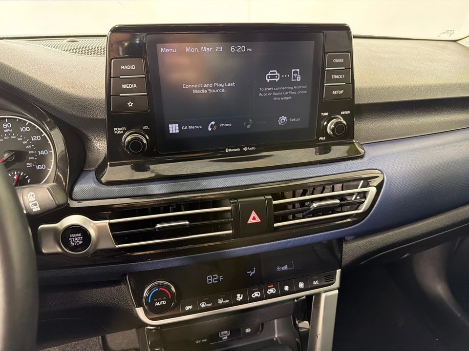 2023 Kia Seltos - Image 17 of 21