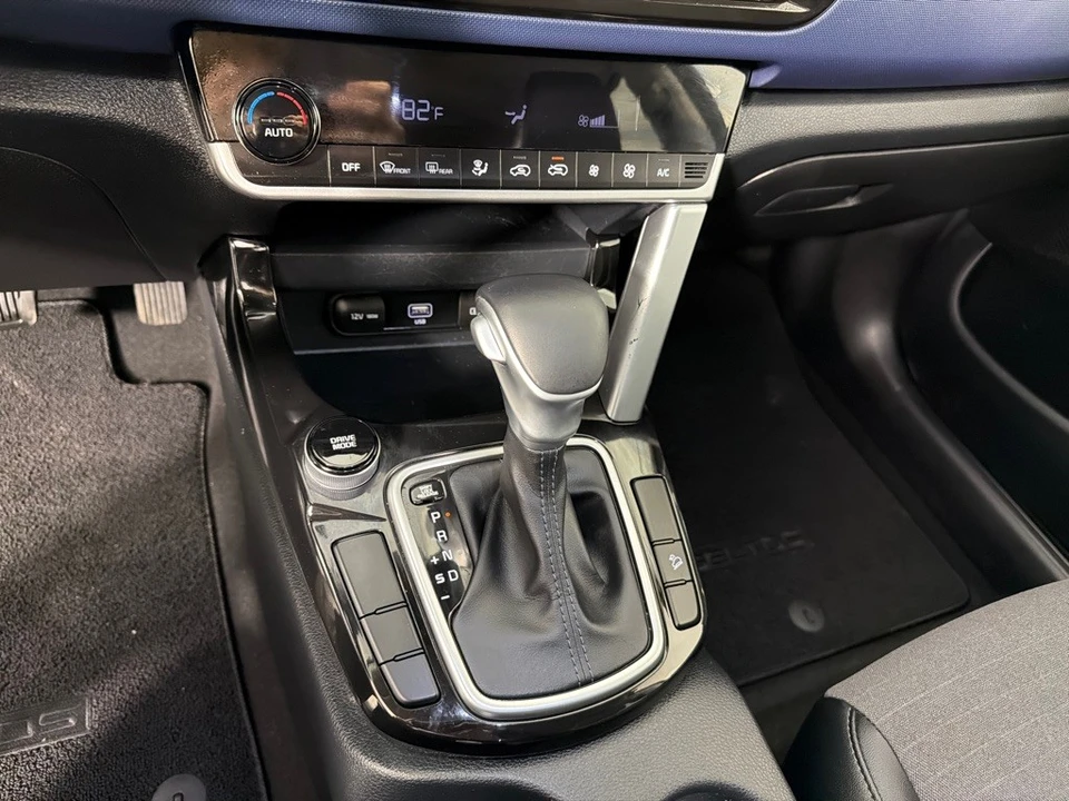 2023 Kia Seltos - Image 19 of 21