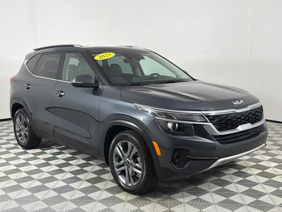 2023 Kia Seltos - Image 3 of 21