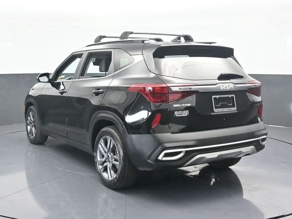 2023 Kia Seltos - Image 4 of 12