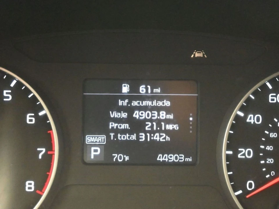 2023 Kia Seltos - Image 16 of 21
