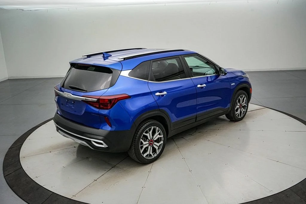 2023 Kia Seltos - Image 5 of 21