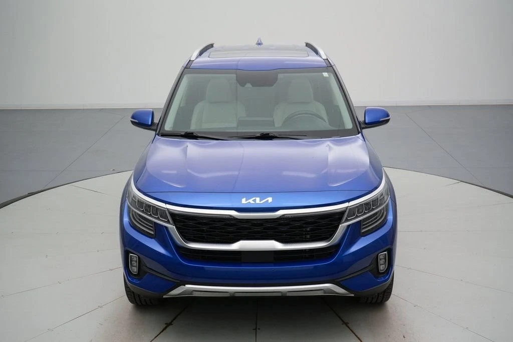 2023 Kia Seltos - Image 10 of 21