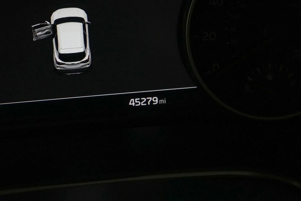 2023 Kia Seltos - Image 19 of 21
