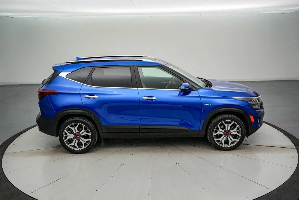 2023 Kia Seltos - Image 4 of 21