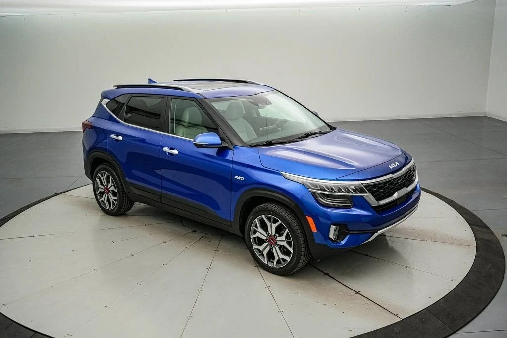 2023 Kia Seltos - Image 2 of 21