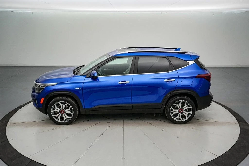 2023 Kia Seltos - Image 8 of 21