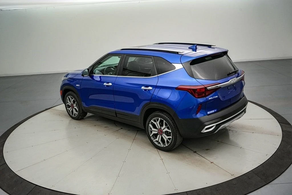 2023 Kia Seltos - Image 7 of 21