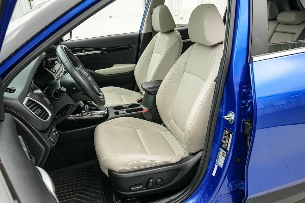 2023 Kia Seltos - Image 12 of 21
