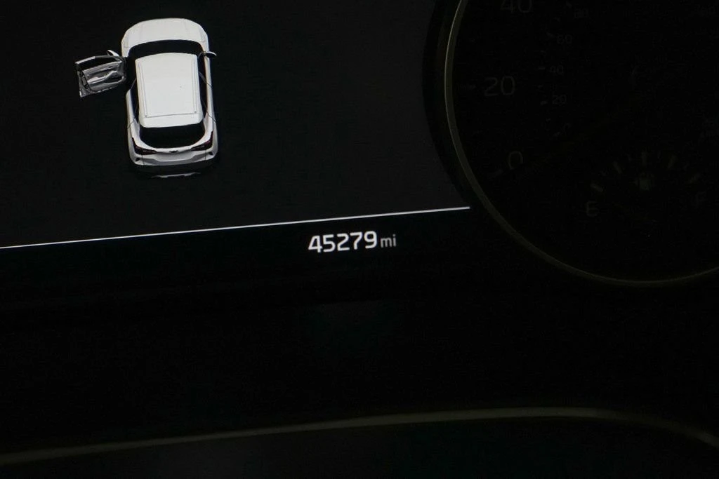 2023 Kia Seltos - Image 19 of 21