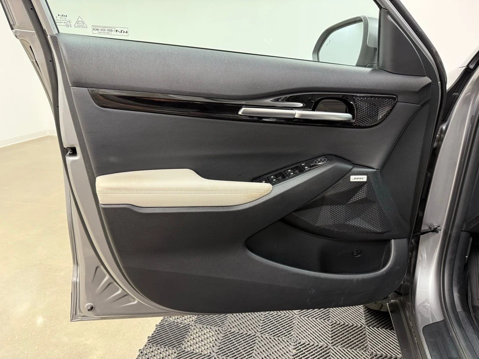 2023 Kia Seltos - Image 9 of 21