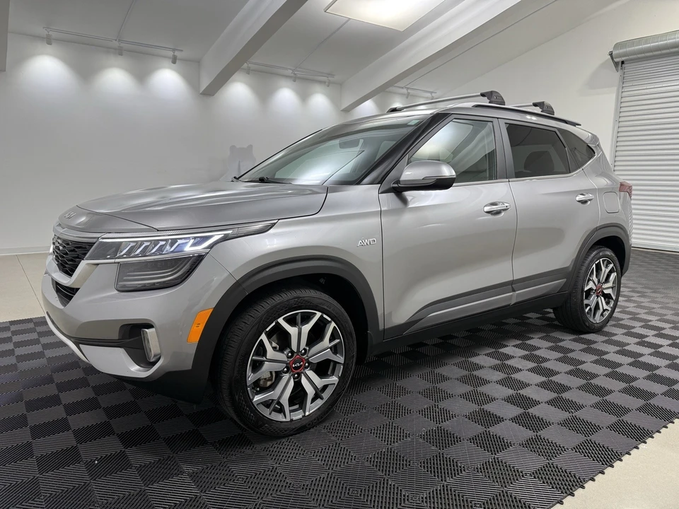 2023 Kia Seltos - Image 3 of 21