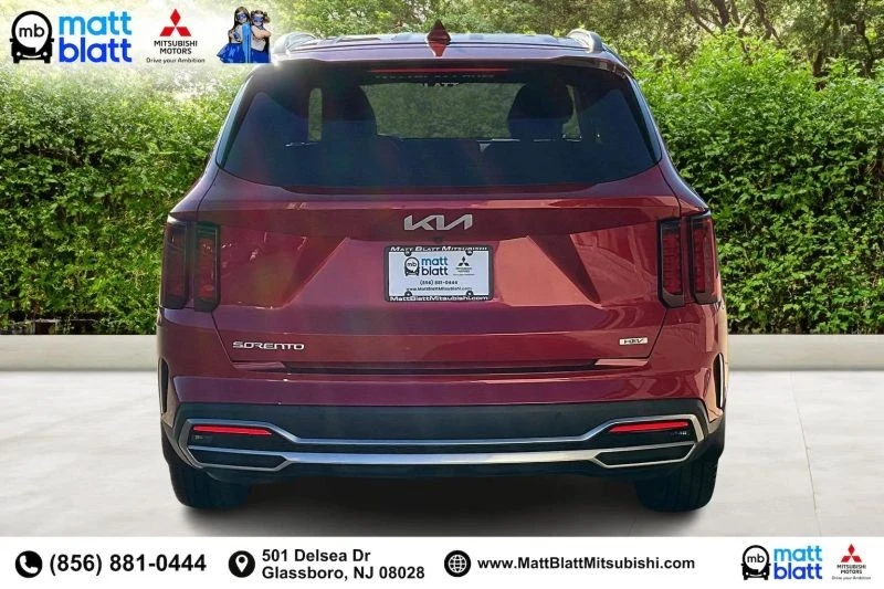 2023 Kia Sorento - Image 5 of 12