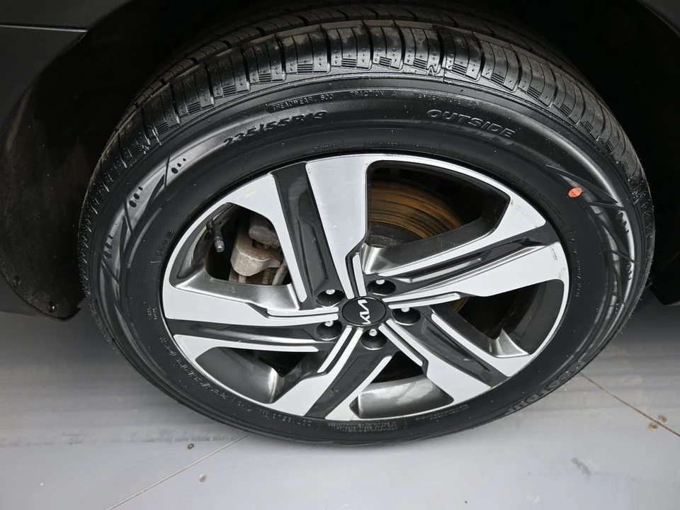 2023 Kia Sorento - Image 12 of 12