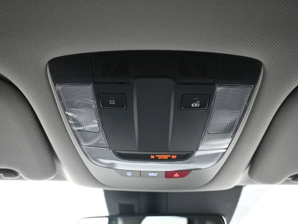 2023 Kia Sorento - Image 17 of 21