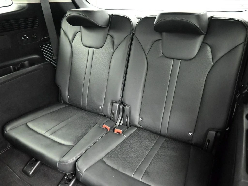2023 Kia Sorento - Image 20 of 21