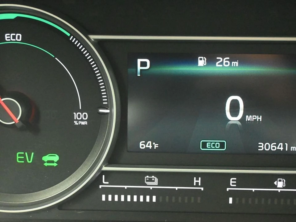 2023 Kia Sorento - Image 16 of 21