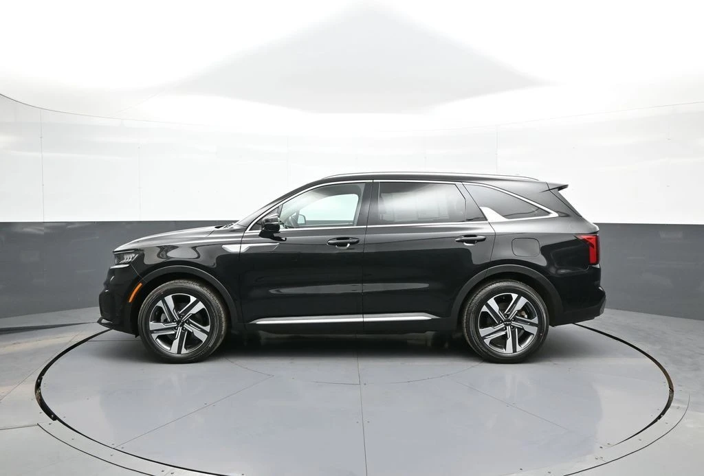 2023 Kia Sorento - Image 9 of 21
