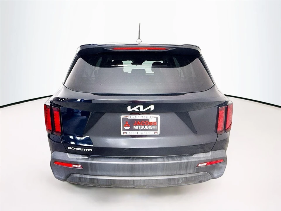 2023 Kia Sorento - Image 20 of 21