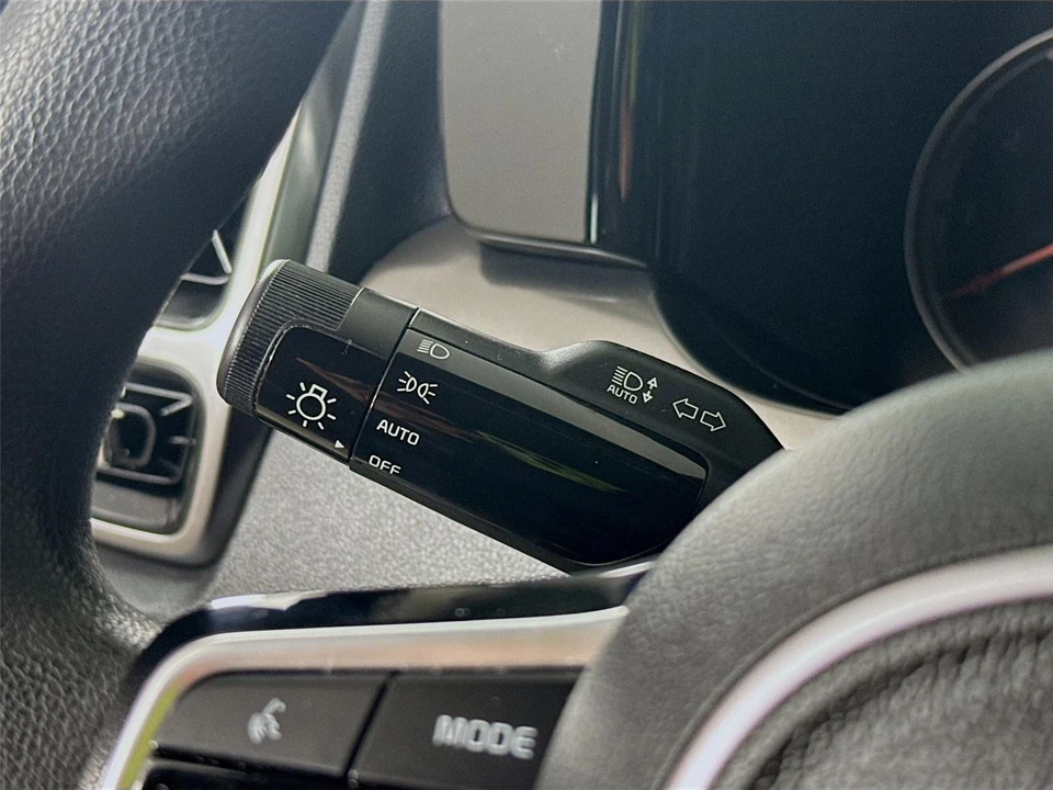 2023 Kia Sorento - Image 5 of 21