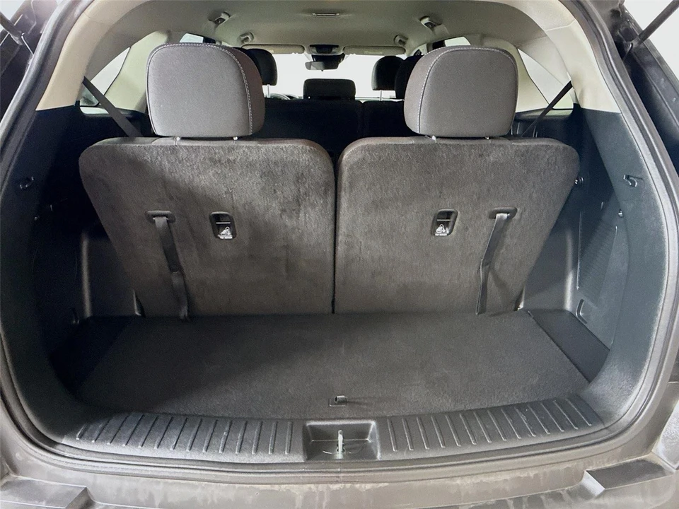 2023 Kia Sorento - Image 14 of 21